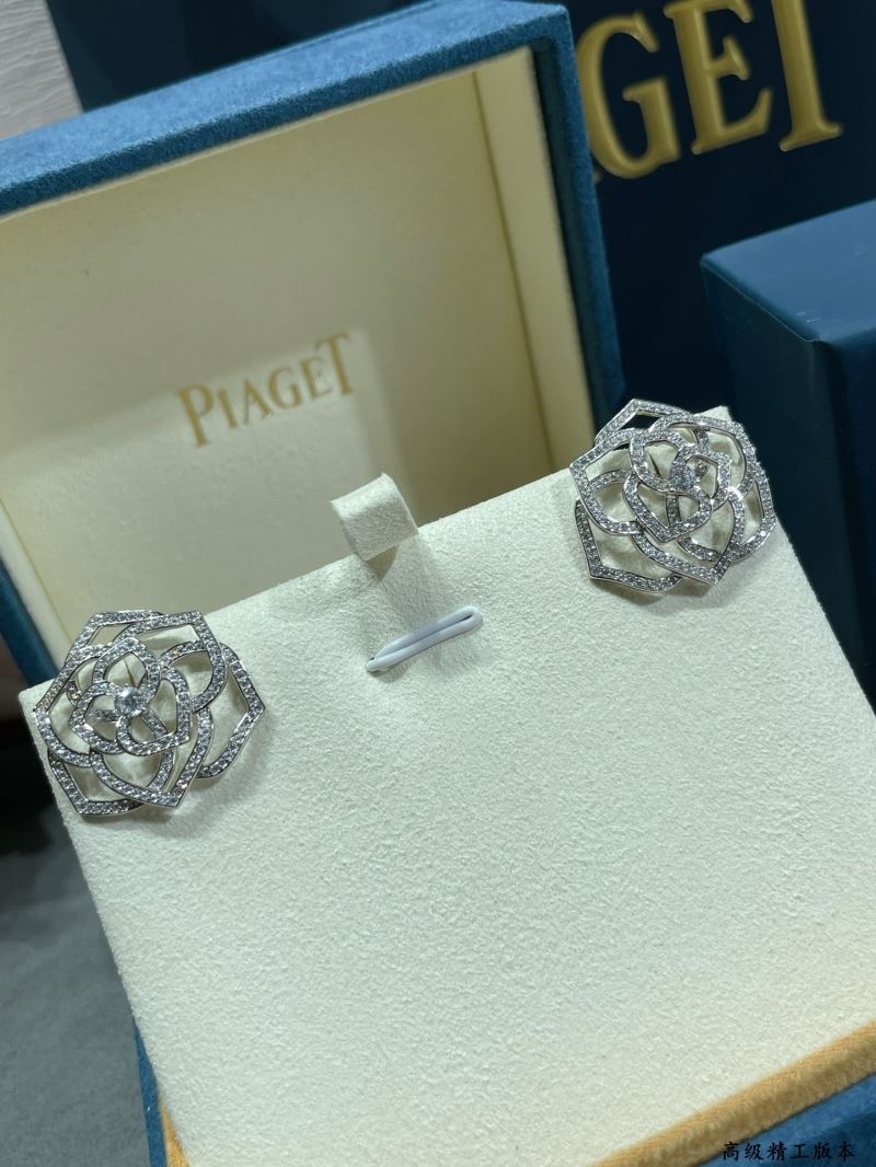 PIAGET